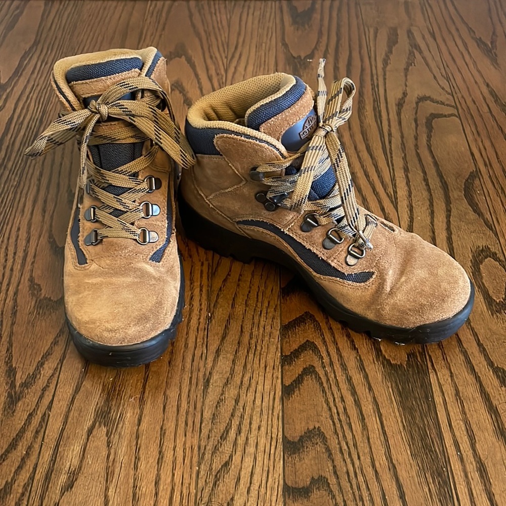 Quest Gore-Tex Waterproof Boots